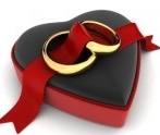 8756715-3d-illustration-of-wedding-rings-lying-on-an-open-jewelry-box